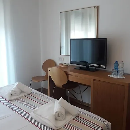 Lacroma Bio & גראדו