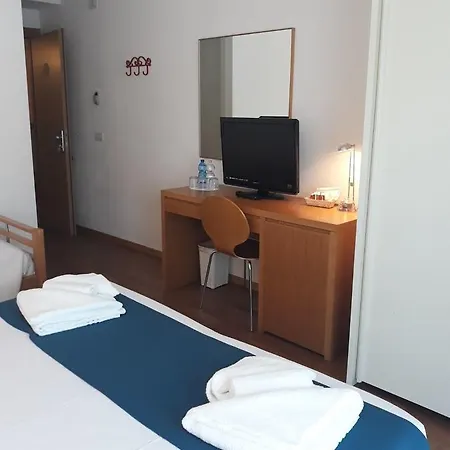 Lacroma Bio & מלון גראדו