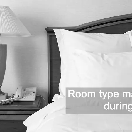 Lacroma Bio & מלון גראדו