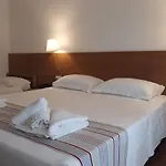 Отель Lacroma Bio & Градо