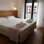 Lacroma Bio & Отель