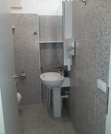 Lacroma Bio & Отель 3*